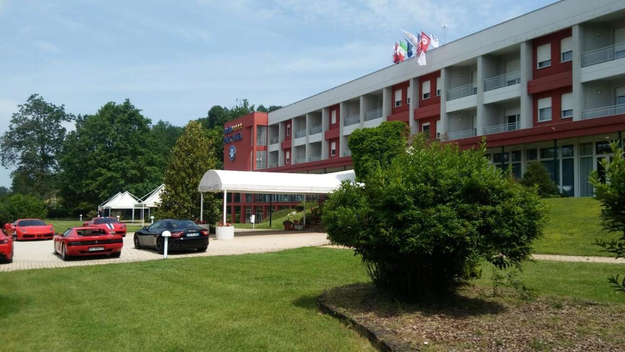 Roero Park Hotel Sommariva Perno Exterior foto