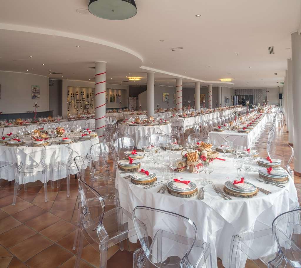 Roero Park Hotel Sommariva Perno Einrichtungen foto